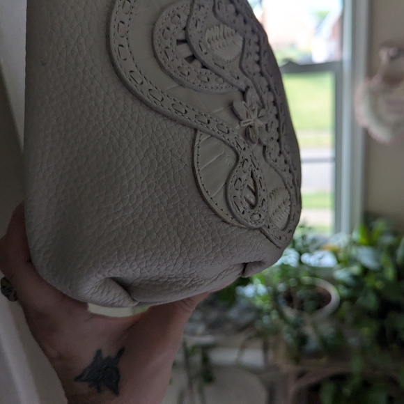 💐 Brighton masterpiece collection cream colored leather shoulder bag - Picture 5 of 12